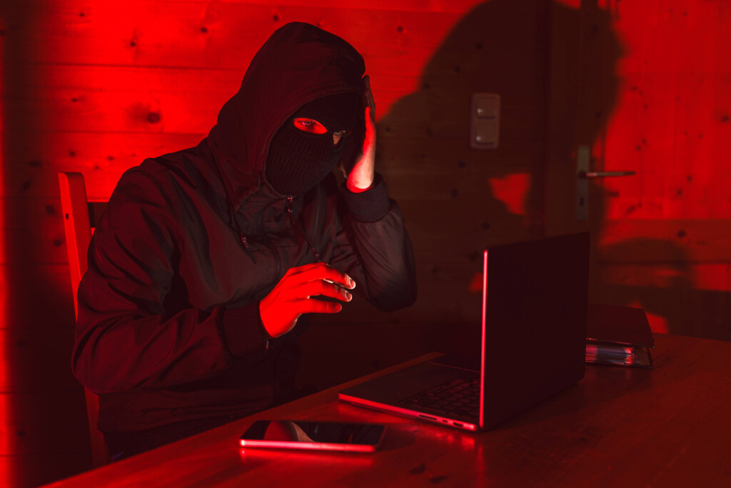 Espionage: Hackers pose as US congressman • Table.Briefings