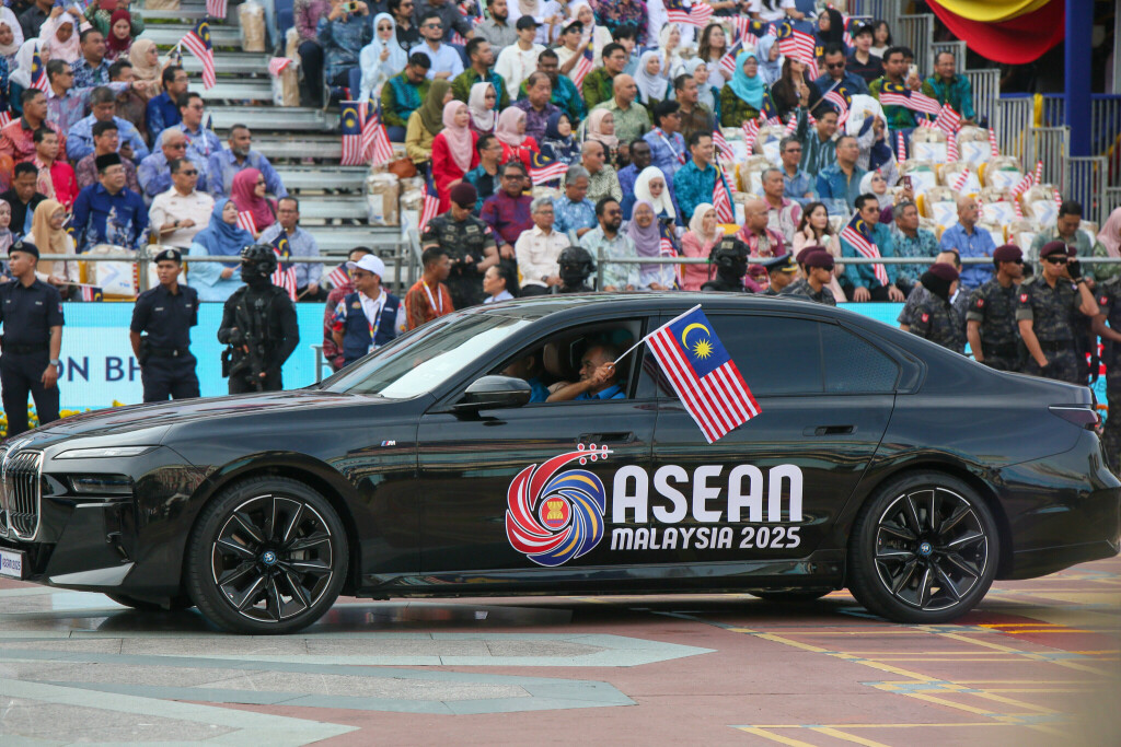 August 31, 2025, Putrajaya, Kuala Lumpur, Malaysia: ASEAN car contingent seen during the 68th Malaysia Independence day celebration.