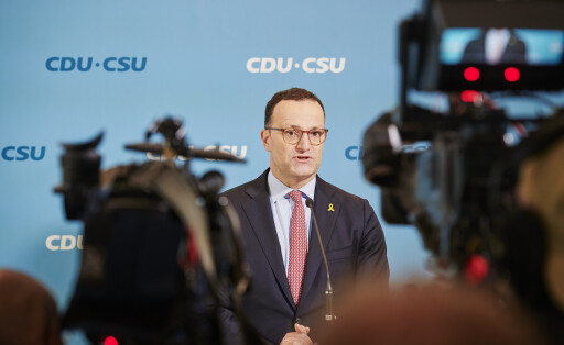 Pressestatement vor der Fraktionssitzung von Jens Spahn (CDU) Vorsitzender der CDU/CSU-Bundestagsfraktion.
