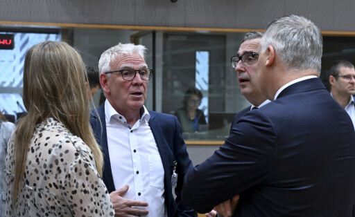Jochen Flasbarth im Gespräch beim Umweltrat in Brüssel.