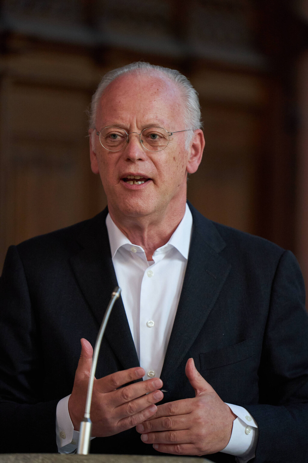 Der ehemalige rheinland-pfälzische Ministerpräsident und Bundesverteidigungsminister Rudolf Scharping (SPD) nimmt an ei