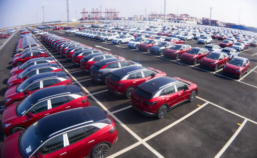 SUZHOU, CHINA - FEBRUARY 02: Aerial view of SAIC Volkswagen ID.4 electric sport-utility vehicles sitting parked at a port along the Yangtze River on February 2, 2021 in Suzhou, Jiangsu Province of China. PUBLICATIONxINxGERxSUIxAUTxHUNxONLY Copyright: xVCGx CFP111315823842