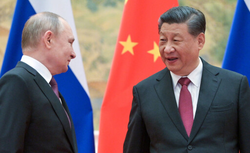 BEIJING, CHINA - FEBRUARY 4, 2022: Russia s President Vladimir Putin L and his Chinese counterpart Xi Jinping pose during a meeting at the Diaoyutai State Guesthouse. Alexei Druzhinin/Russian Presidential Press and Information Office/TASS PUBLICATIONxINxGERxAUTxONLY TS121413