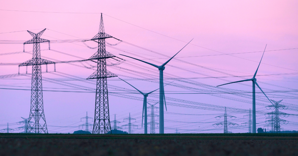 Nur mit ausreichendem Netzausbau kommt günstiger grüner Strom bei den Verbrauchern an.