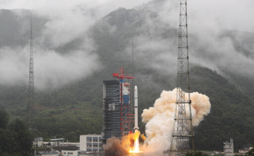 220623 -- XICHANG, June 23, 2022 -- A Long March-2D carrier rocket carrying three new remote sensing satellites blasts off from the Xichang Satellite Launch Center in southwest China s Sichuan Province, June 23, 2022. The satellites were launched as the second batch of the Yaogan-35 family at 10:22 a.m. Beijing Time and entered the planned orbit successfully. The satellites will be mainly used to conduct science experiments, land resource surveys, yield estimation of agricultural products and disaster prevention and reduction. Photo by /Xinhua CHINA-XICHANG-SATELLITES-LAUNCH CN QiuxLijun PUBLICATIONxNOTxINxCHN