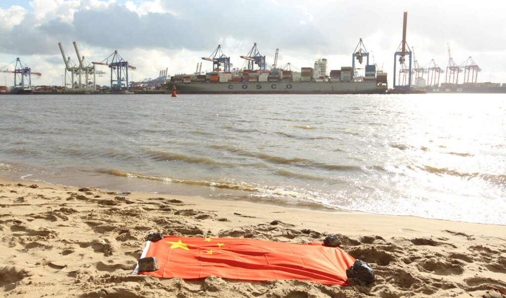 Cosco Einstieg Hamburger Hafen