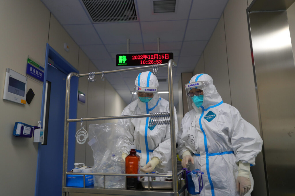 221217 -- SHENYANG, Dec. 17, 2022 -- Medical workers work at a fever clinic at Shengjing Hospital of China Medical University in Shenyang, northeast China s Liaoning Province, Dec. 15, 2022. China is continuing its optimization of COVID-19 epidemic prevention and control measures as it shifts the focus of its response strategy from curbing new infections to preventing and treating severe cases. The fever clinic of the hospital is trying its best to ensure the treatment of patients with acute and severe symptoms. CHINA-LIAONING-SHENYANG-FEVER CLINIC CN YangxQing PUBLICATIONxNOTxINxCHN
