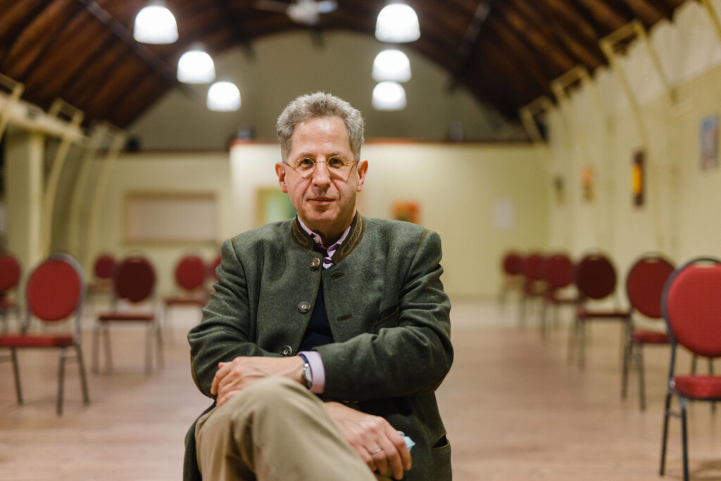 Hans-Georg Maaßen stellt sich dem CDU-Kreisverband und der Jungen Union Schmalkalden-Meiningen vor. Die CDU in Südthüringen mit den vier Thüringer Kreisverbänden Suhl, Schmalkalden-Meiningen, Hildburghausen und Sonneberg will den ehemaligen Verfassungsschutzpräsident Maaßen für die Bundestagswahl nominieren. (Bild: IMAGO/ari)