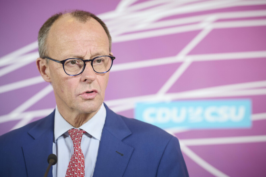Berlin, Friedrich Merz und Alexander Dobrindt und geben eine Pressekonferenz im Bundestag Friedrich Merz Vorsitzender der CDU/CSU-Bundestagsfraktion und Alexander Dobrindt Vorsitzender der CSU-Landesgruppe im Deutschen Bundestag während der Pressekonferenz vor der Fraktionssitzung von CDU CSU im Deutschen Bundestag am 14.03.2023 in Berlin. Berlin Bundestag Berlin Deutschland *** Berlin, Friedrich Merz and Alexander Dobrindt and give a press conference in the Bundestag Friedrich Merz chairman of the CDU CSU parliamentary group and Alexander Dobrindt chairman of the CSU state group in the German Bundestag during the press conference before the parliamentary group meeting of CDU CSU in the German Bundestag on 14 03 2023 in Berlin Berlin Bu