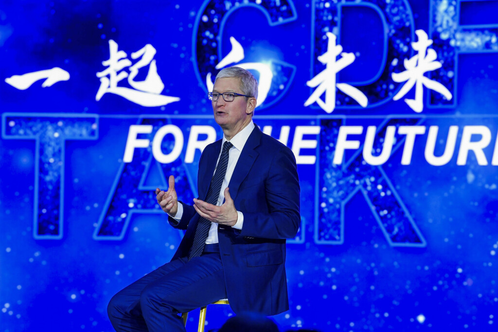 BEIJING, CHINA - MARCH 25: Apple CEO Tim Cook attends the China Development Forum CDF 2023 at the Diaoyutai State Guesthouse on March 25, 2023 in Beijing, China. PUBLICATIONxINxGERxSUIxAUTxHUNxONLY Copyright: xVCGx VCG111428830171