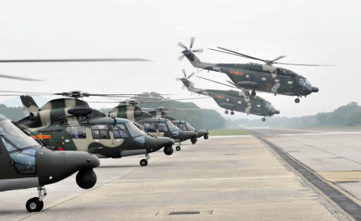 Bildnummer: 56459200 Datum: 25.11.2011 Copyright: imago/Xinhua
(111125) -- HONG KONG, Nov. 25, 2011 (Xinhua) -- Military helicopters of the Chinese People s Liberation Army (PLA) take off at the Skek Kong Barracks during troop rotation in Hong Kong, south China, Nov. 25, 2011. The Chinese PLA garrison troops in the Hong Kong Special Administrative Region (HKSAR) conducted its 14th troop rotation on Friday since it assumed Hong Kong s defense responsibility on July 1, 1997. (Xinhua/Huang Xiaoyong) (mcg) CHINA-HONG KONG-PLA-14TH TROOP ROTATION (CN) PUBLICATIONxNOTxINxCHN Gesellschaft Militär Volksbefreiungsarmee Soldat Hongkong China x0x xtm 2011 quer
56459200 Date 25 11 2011 Copyright Imago XINHUA Hong Kong Nov 25 2011 XINHUA Military Helicopters of The Chinese Celebrities S Liberation Army PLA Take off AT The Skek Kong Barracks during Troop Rotation in Hong Kong South China Nov 25 2011 The Chinese PLA Garrison Troops in The Hong Kong Special Administrative Region HKSAR conducted its 14th Troop Rotation ON Friday Since IT Hong Kong S Defense Responsibility ON July 1 1997 XINHUA Huang Xiaoyong McG China Hong Kong PLA 14th Troop Rotation CN PUBLICATIONxNOTxINxCHN Society Military Peopleu0026#39;s Liberation Army Soldier Hong Kong China x0x XTM 2011 horizontal