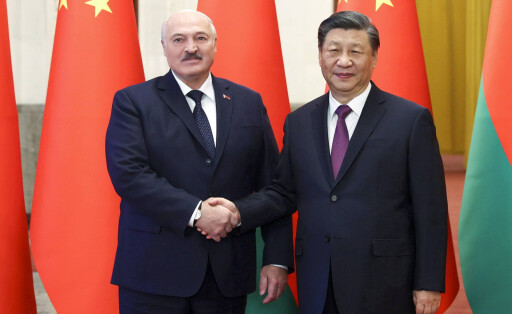 CHINA, BEIJING - MARCH 1, 2023: Belarus President Alexander Lukashenko L shakes hands with China s President Xi Jinping during a meeting at the Great Hall of the People. Pavel Orlovsky/BelTA/TASS PUBLICATIONxINxGERxAUTxONLY 57625095