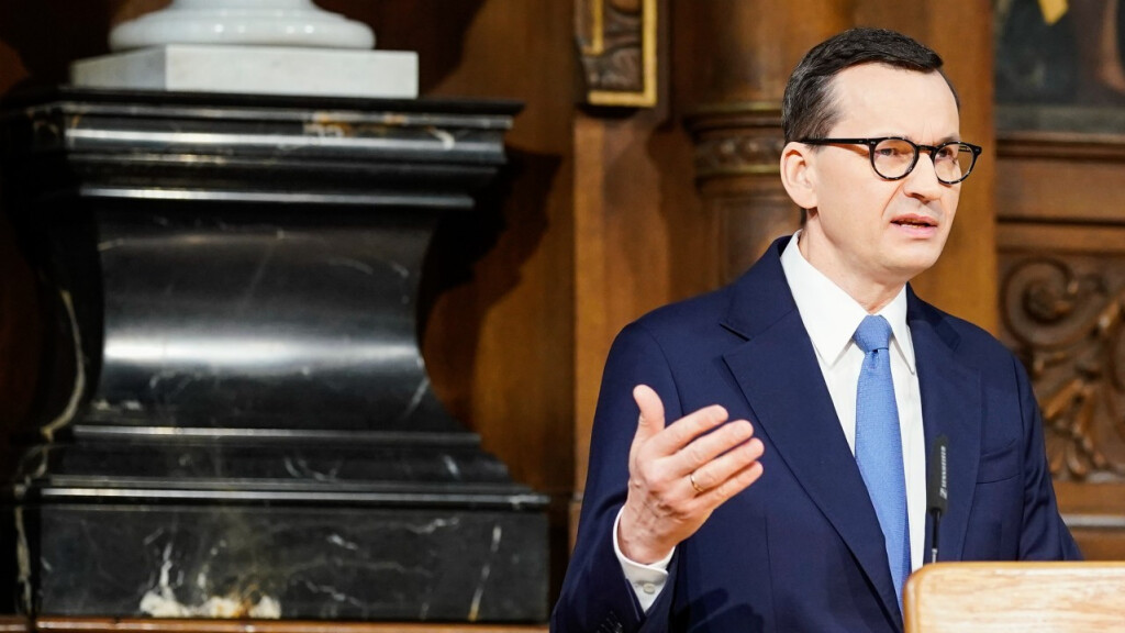 Mo, 20.03.2023, 12:47
Medientyp: BildMorawiecki in Heidelberg
20.03.2023, Baden-Württemberg, Heidelberg: Mateusz Morawiecki, polnischer Ministerpräsident, spricht in der Alten Aula der Universität Heidelberg. Morawiecki spricht über die Zukunft Europas angesichts aktueller Herausforderungen. Foto: Uwe Anspach/dpa +++ dpa-Bildfunk +++
Stichwörter: EU Hochschulen Politik bwg lsw