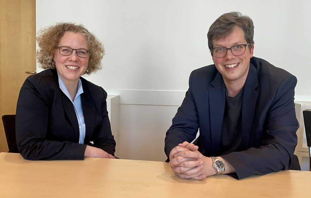 Hier ist die Stimmung noch gut: Julia Verlinden (Grüne) und Lukas Köhler (FDP)