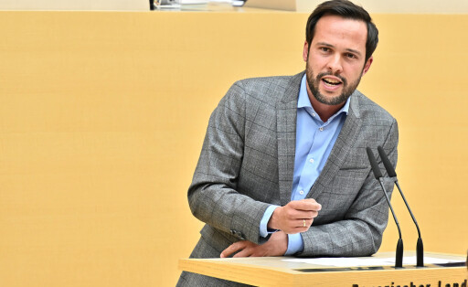 Martin Hagen, FDP-Fraktionsvorsitzender im Bayerischen Landtag (Bild: IMAGO / Rolf Poss)