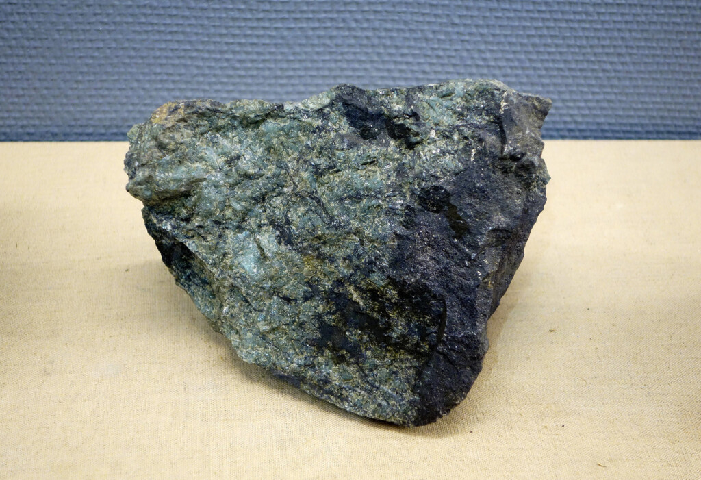 IMAGO Nature: Unsere Erde, Ressourcen, Seltene Erden Sodium feldspar type niobium rare earth ore PUBLICATIONxNOTxINxCHN 752891033861881868