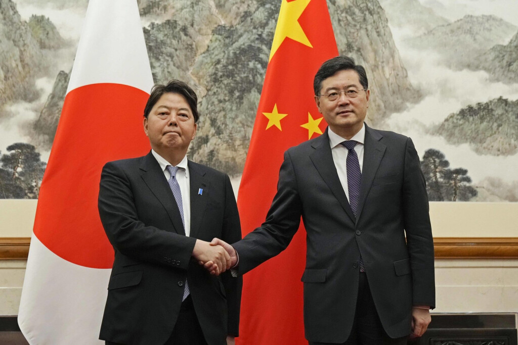 Hayashi-Qin talks Japanese Foreign Minister Yoshimasa Hayashi L shakes hands with his Chinese counterpart Qin Gang at the Diaoyutai State Guesthouse in Beijing on April 2, 2023, ahead of their talks. PUBLICATIONxINxGERxSUIxAUTxHUNxONLY A14AA0001412621P
