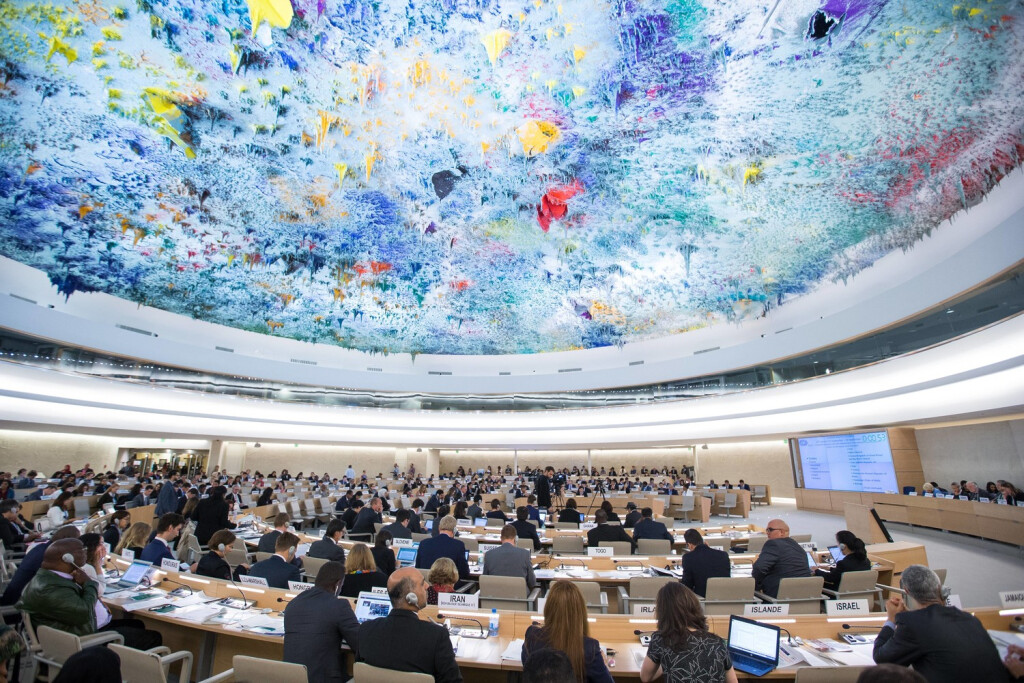 UN-Menschenrechtsrat - Sitzung in Genf 160919 -- GENEVA, Sept. 19, 2016 -- Delegates hold a general debate on the report of Syria during the 33rd session of the Human Rights Council HRC in Geneva, Switzerland, Sept. 19, 2016. The 33rd session of the HRC started on Sept. 13 and will end on Sept. 30. zf SWITZERLAND-GENEVA-HRC-SYRIA REPORT XuxJinquan PUBLICATIONxNOTxINxCHN