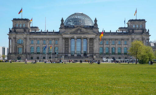Berlin, Deutschland 4. Mai 2023: Reichstagsgebäude Berlin *** Berlin, Germany 4 May 2023 Reichstag Building Berlin Copyright: xFotostandx/xReuhlx