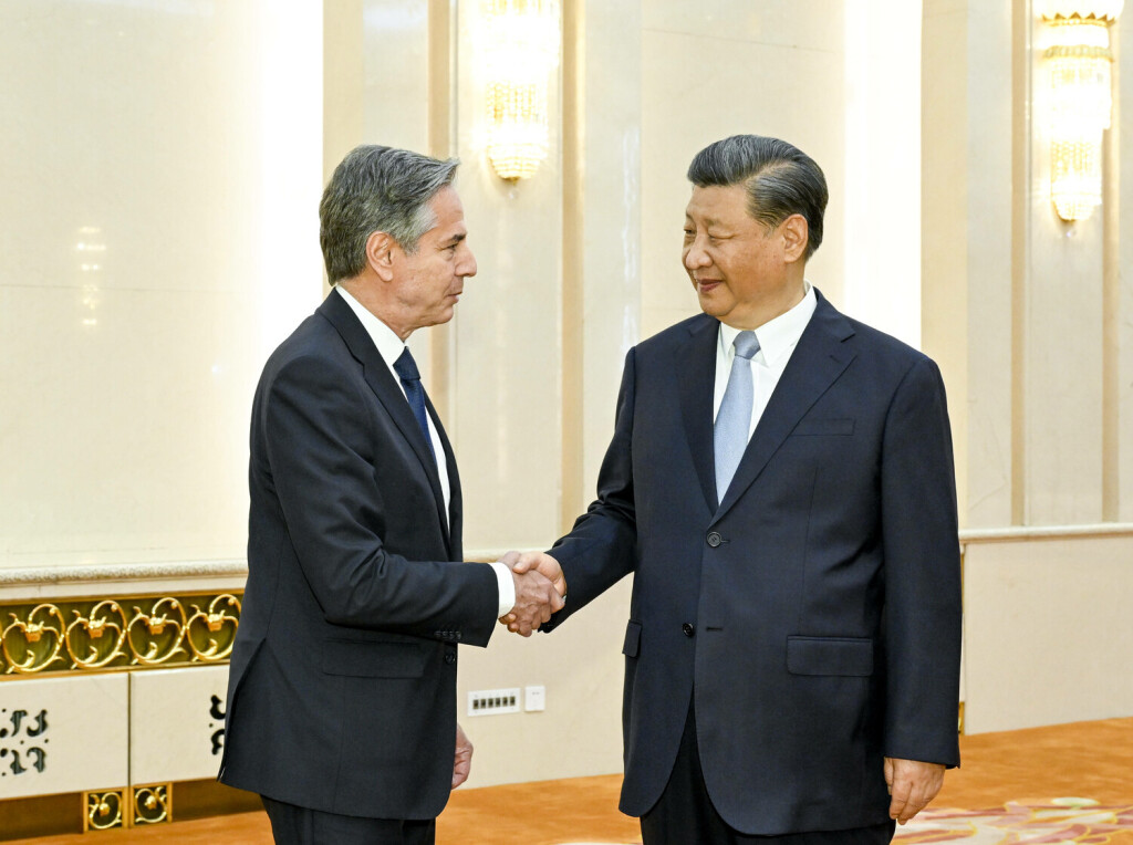 230619 -- BEIJING, June 19, 2023 -- Chinese President Xi Jinping meets with visiting U.S. Secretary of State Antony Blinken in Beijing, capital of China, June 19, 2023. CHINA-BEIJING-XI JINPING-U.S.-BLINKEN-MEETING CN LixXueren PUBLICATIONxNOTxINxCHN