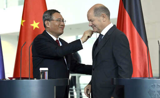 Li Qiang und Olaf Scholz bei der Pressekonferenz zu den 7. Deutsch-Chinesischen Regierungskonsultationen unter dem Titel Gemeinsam nachhaltig handeln im Bundeskanzleramt. Berlin, 20.06.2023 *** Li Qiang and Olaf Scholz at the press conference on the 7 German-Chinese Government Consultations under the title Acting Sustainably Together at the Federal Chancellery Berlin, 20 06 2023 Foto:xF.xKernx/xFuturexImage