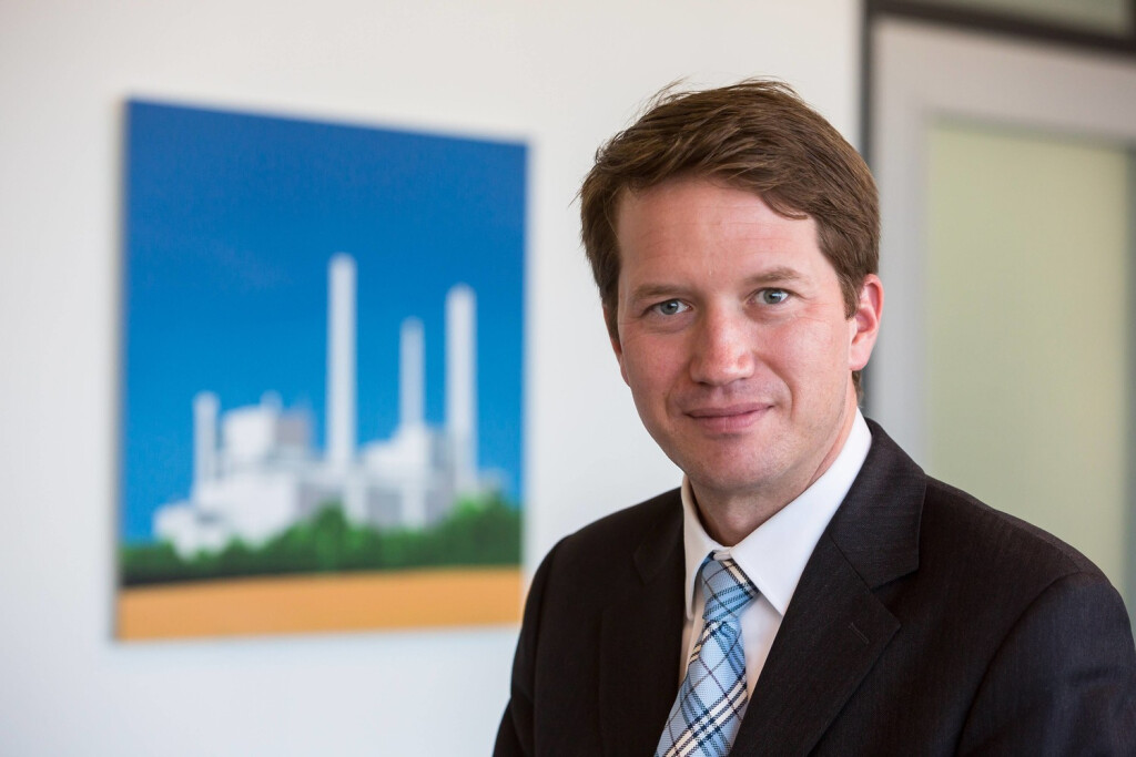 zum Buergerentscheid über eine fruehzeitige Stilllegung des Kohleblocks am Heizkraftwerk-Nord in Muenchen Florian Bieberbach, Chef der Stadtwerke Muenchen (SWM)
