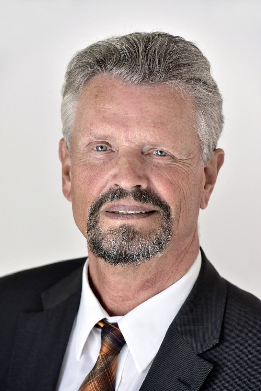 Gernot Erler, MdB, SPD, Politik, Politiker, Portrt