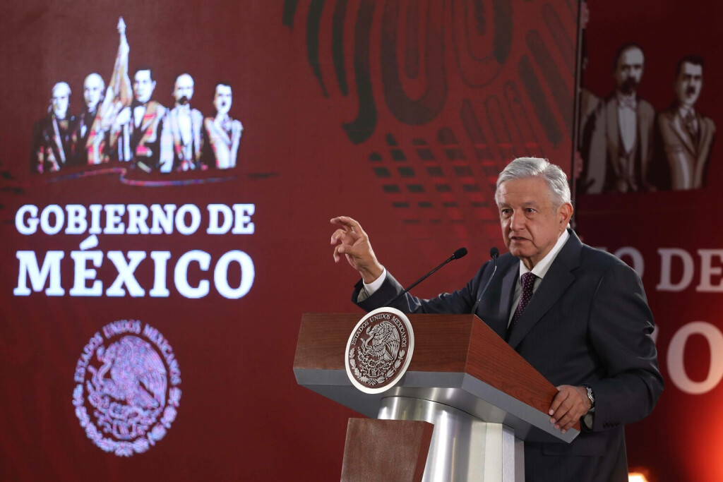 March 13, 2019 - EUM20190313NAC04.J G.CIUDAD DE MEXIC, resident/ residente-Conferencia.- El residente de la Re ublica Mexicana, Andres Manuel Lo ez Obrador, durante su conferencia de rensa matutina este miercoles 13 de marzo de 2019 en la que, entre otros temas, abordo la construccion de la refineria de Dos Bocas, Tabasco, y la consulta ara enjuiciar a ex residentes. Foto: Agencia EL UNIVERSAL/Berenice Fregoso/AFBV. *** March 13 2019 EUM20190313NAC04 J G MEXIC CITY resident resident Conference The resident of the Mexican Republic Andres Manuel Lo ez Obrador during his morning press conference on Wednesday, March 13, 2019 in which among other issues addressed the construction of the Dos Bocas Tabasco refinery and the consultation to prosecute former residents Photo Agency EL UNIVERSAL Berenice Fregoso AFBV PUBLICATIONxINxGERxSUIxAUTxONLY - ZUMAu78_ 20190313_zaf_u78_009 Copyright: xPx