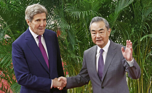 U.S. climate envoy Kerry in Beijing U.S. climate envoy John Kerry L shakes hands with China s top diplomat Wang Yi during a meeting at the Great Hall of the People in Beijing on July 18, 2023. Pool photo PUBLICATIONxINxAUTxBELxBIHxBULxCZExDENxESTxFINxFRAxGEOxGERxGRExHUNxISLxIRLxITAxLATxLTUxLUXxLIExMKDxNORxPORxPOLxROUxSVKxSUIxSRBxSLOxESPxTURxUKxUAExONLY A14AA0001690261P