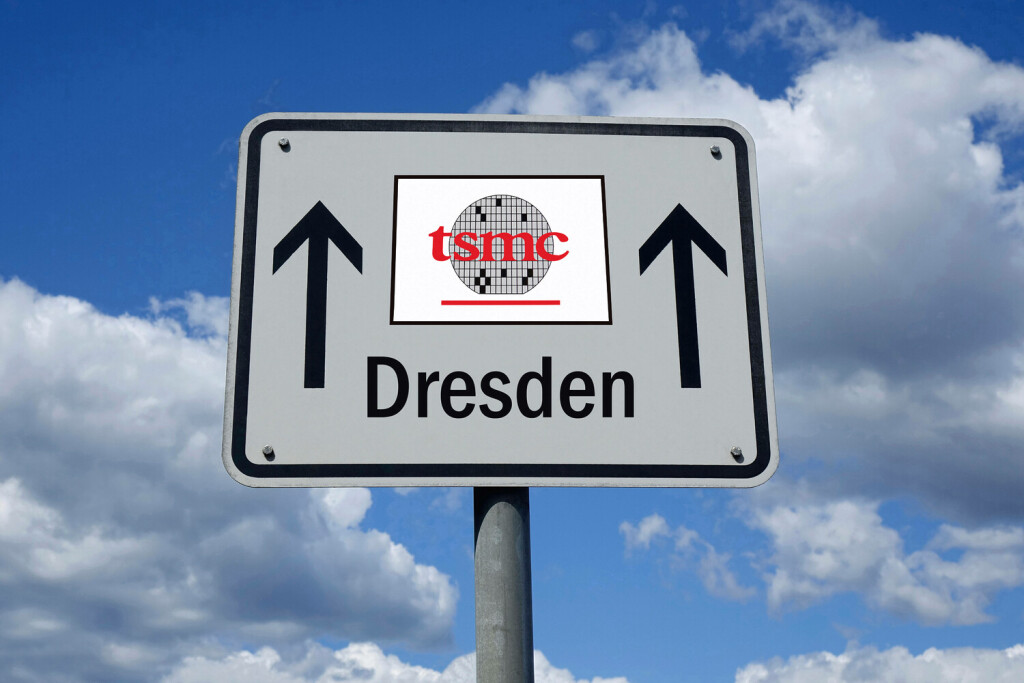 Wegweiser nach TSMC Wegweiser nach TSMC, 09.08.2023, Borkwalde, Brandenburg, Ein Schild weist den Weg nach TSMC an. *** Signpost to TSMC Signpost to TSMC, 09 08 2023, Borkwalde, Brandenburg, A signpost indicates the way to TSMC