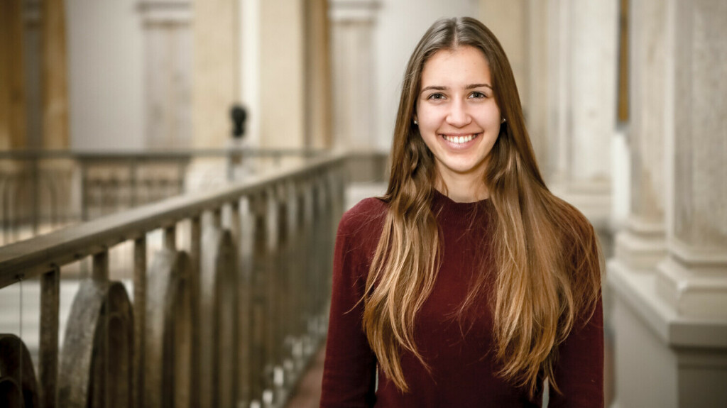 Klara-Schedlich_heiter_web