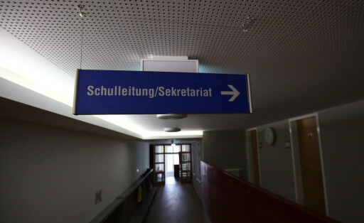 04.05.2020, xcex, GER, Darmstadt, Hessen, Corona, Schliessung, Krise, Symbolbild, Symbofoto Coronavirus, Corona-Epedemie